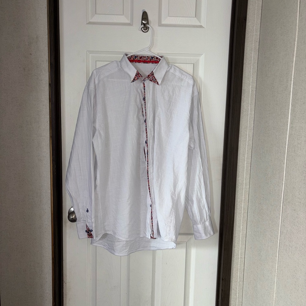 Men's Elegant White Button-Down Shirt